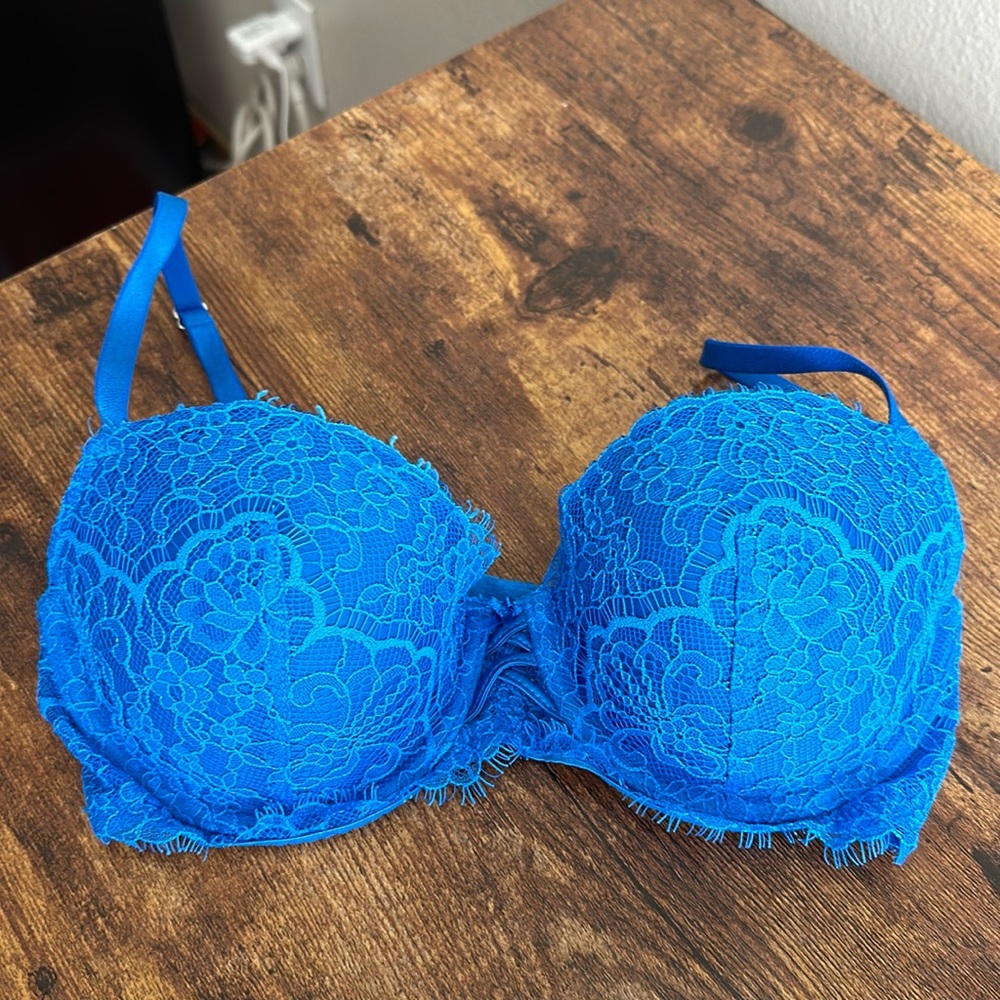 Victoria’s Secret Dream Angels Demi Bra